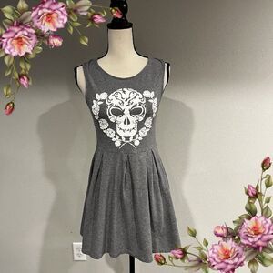 H&M scull‎ and roses sleeveless grey dress